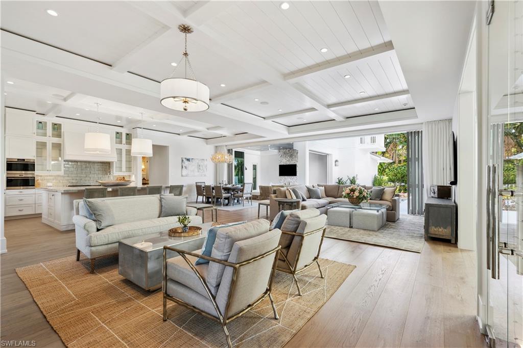 OLDE NAPLES - Residential