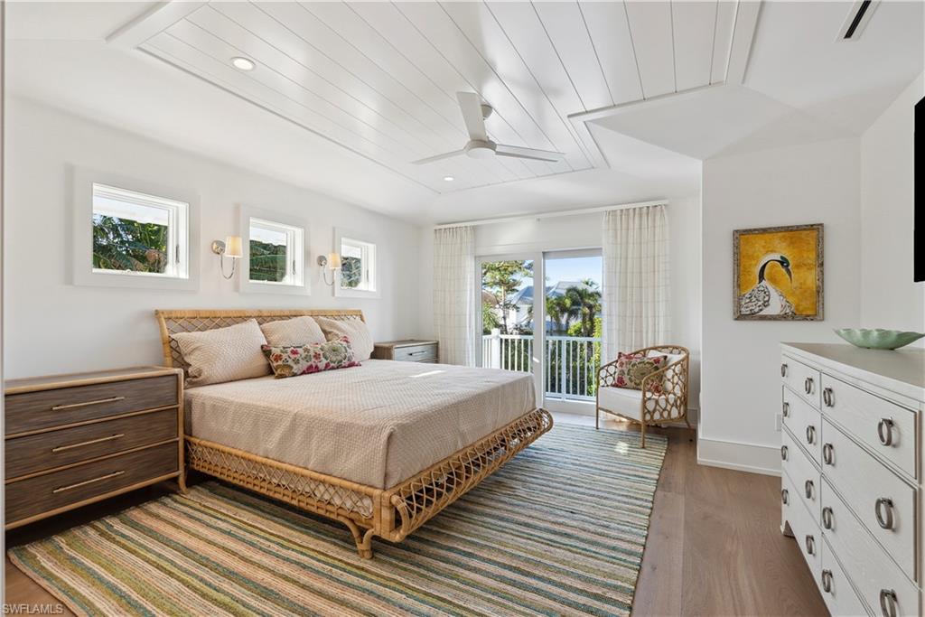 OLDE NAPLES - Residential
