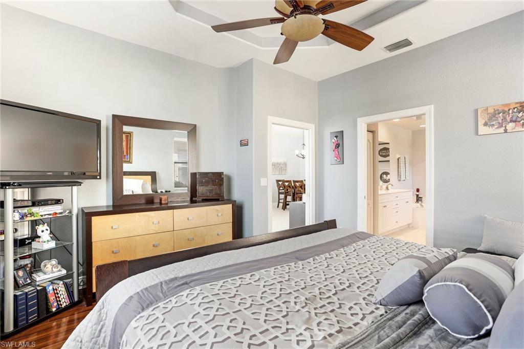 IBIS COVE - Residential