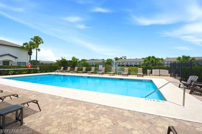 THE VISTAS - Residential