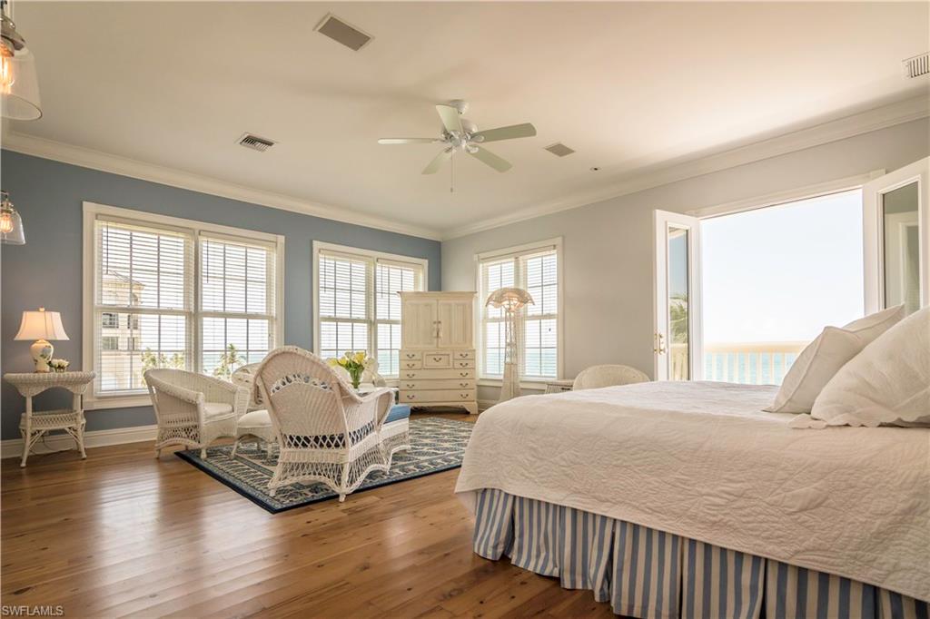 BAREFOOT BEACH - Residential