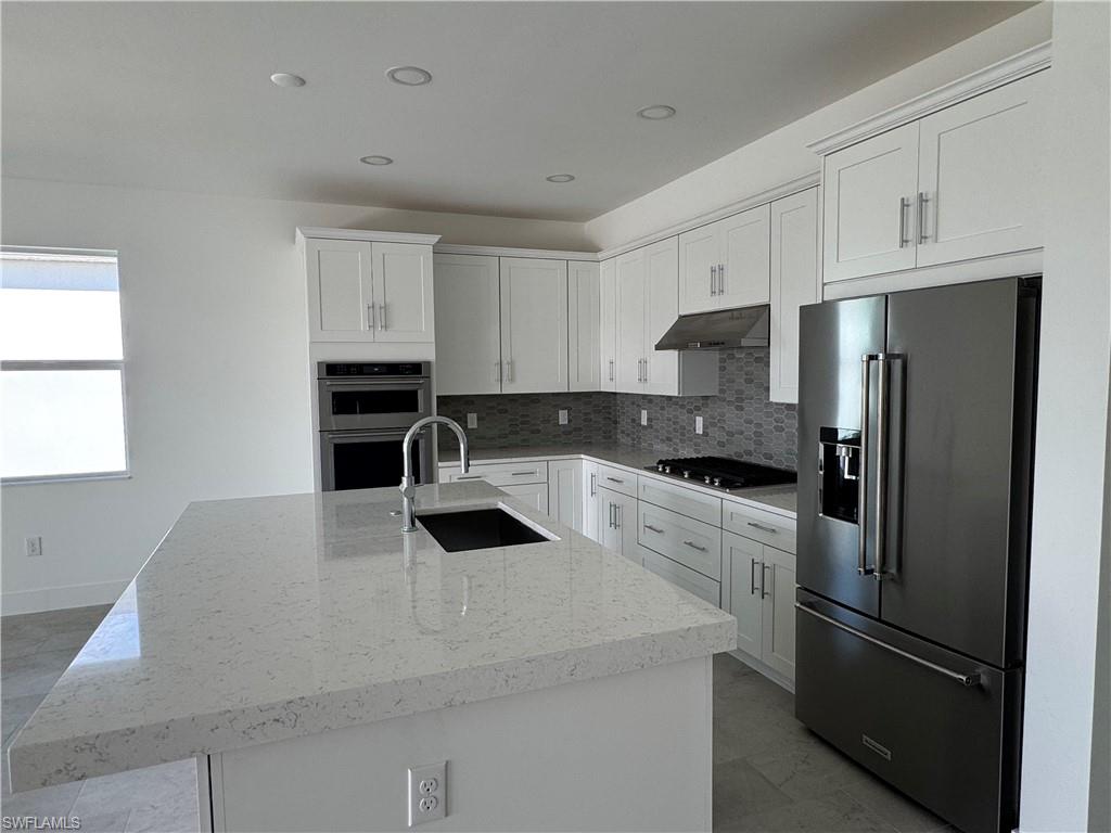 WATERVIEW LANDING - Residential