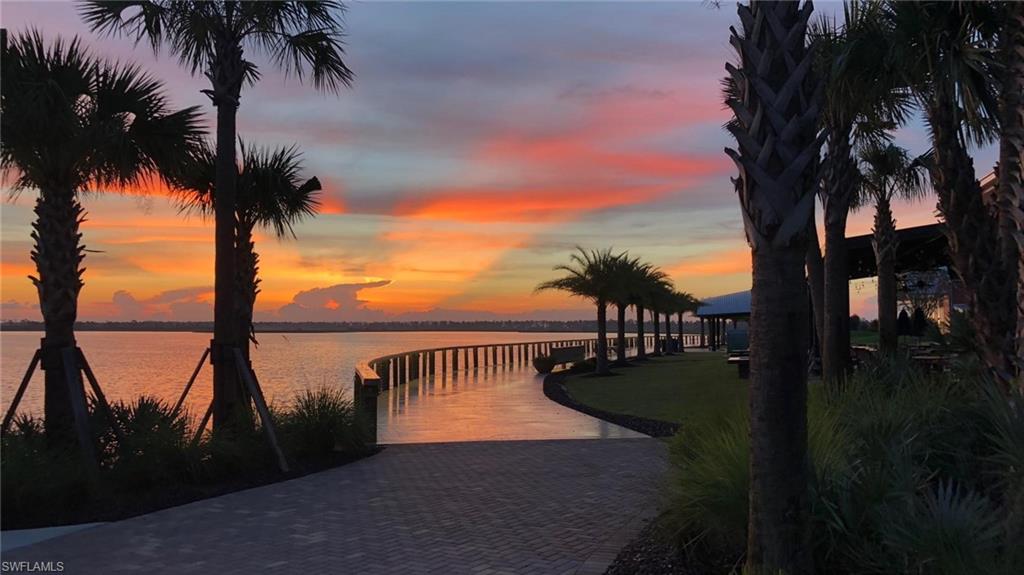 WATERVIEW LANDING - Residential