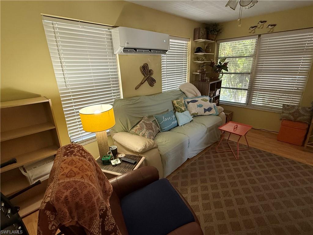BOWLING GREEN - Residential
