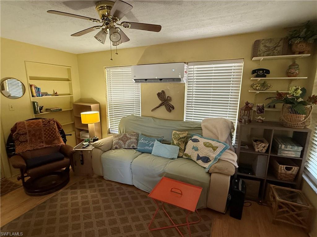 BOWLING GREEN - Residential