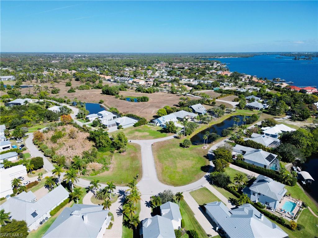 MARSH POINTE - Land