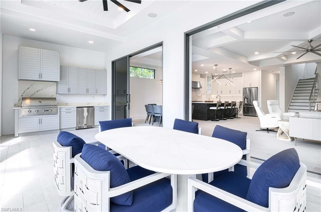 HIDEAWAY BEACH - Residential