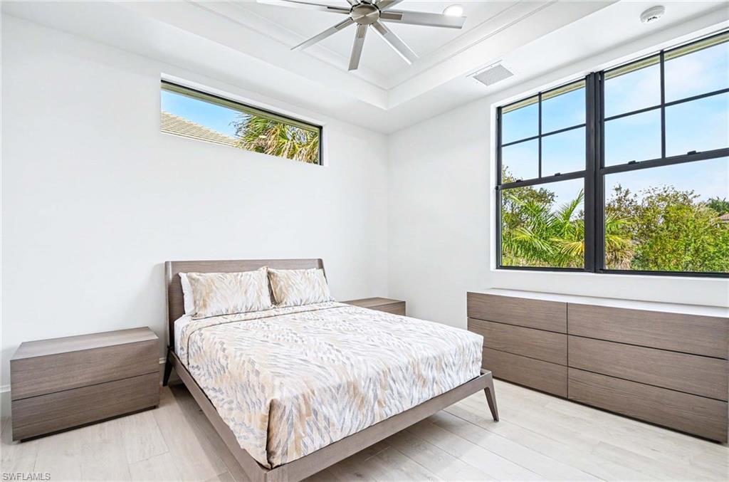 HIDEAWAY BEACH - Residential