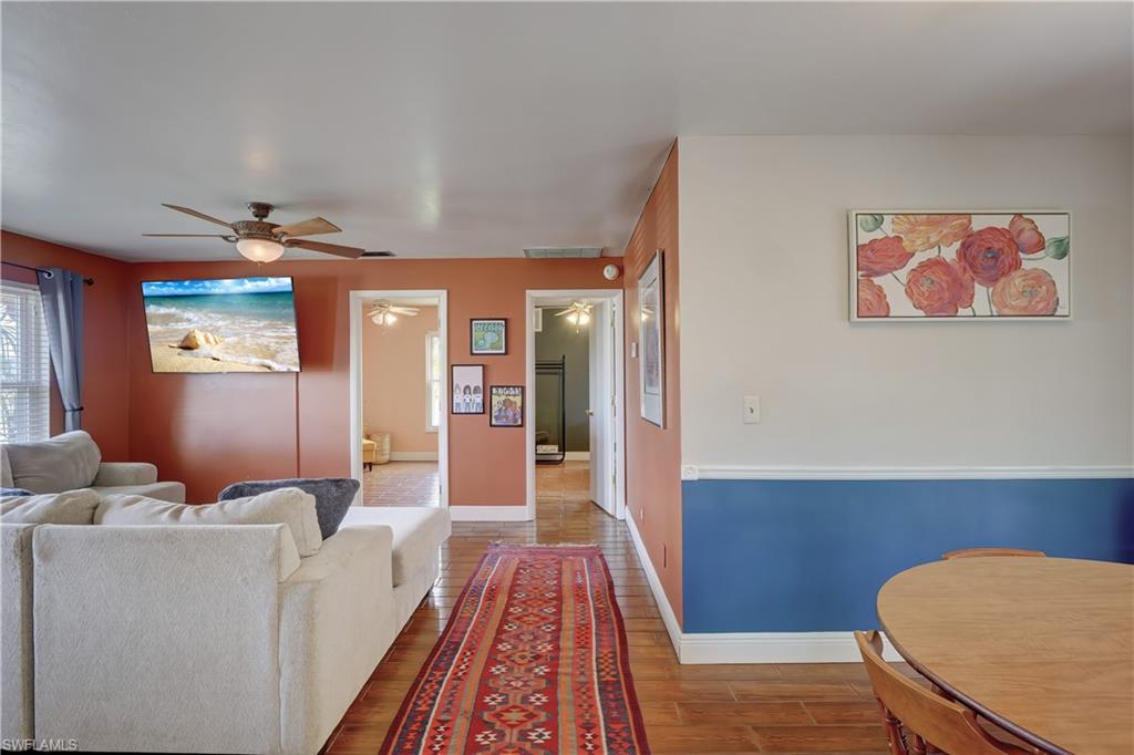 SAN CARLOS PARK - Residential