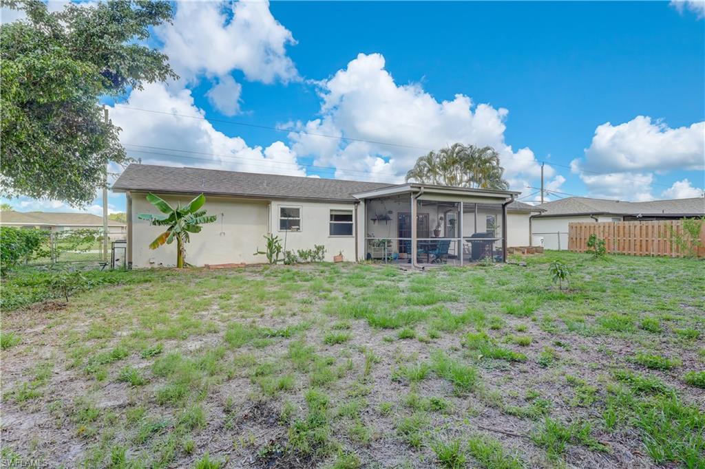SAN CARLOS PARK - Residential