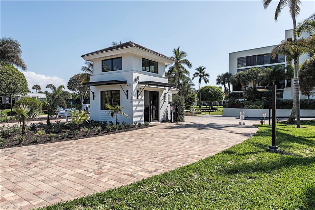 ADMIRALTY POINT - Residential