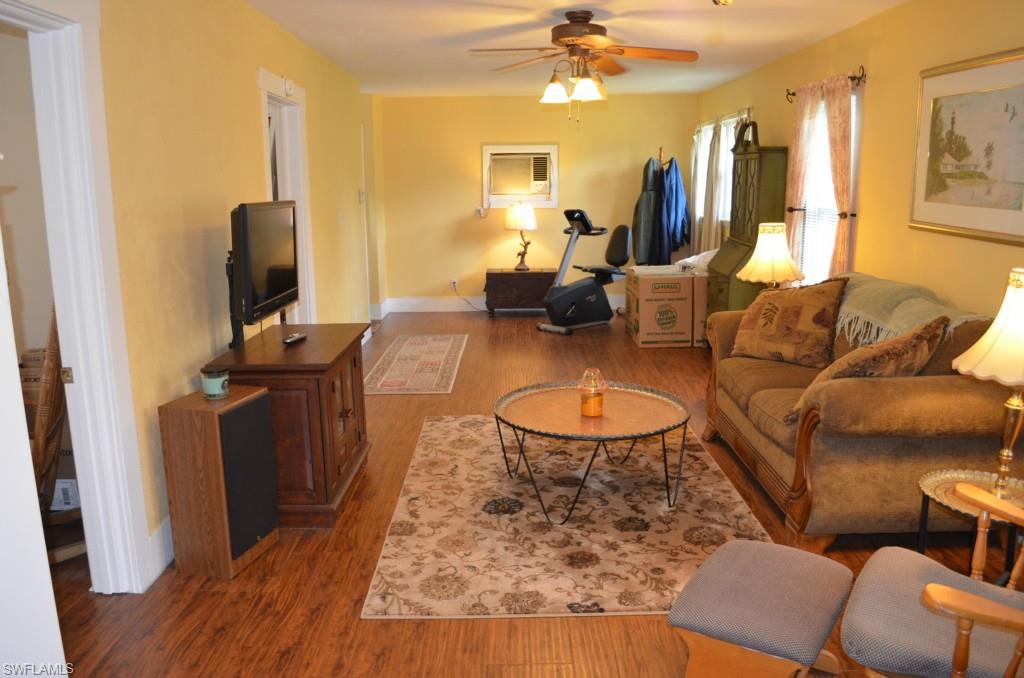LOVEJOY PARK - Residential