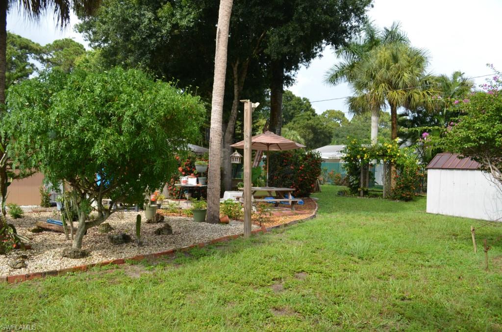 LOVEJOY PARK - Residential