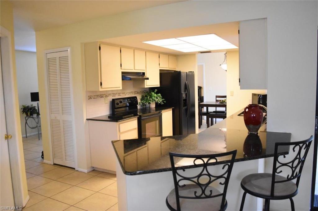 SAN CARLOS PARK - Residential