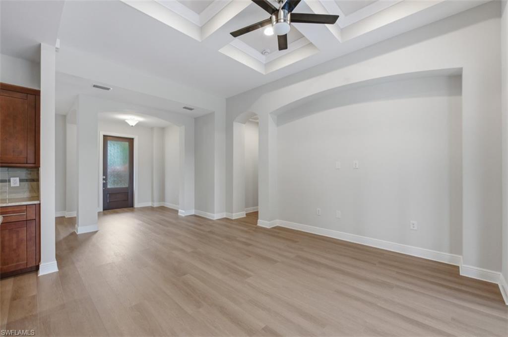 SAN CARLOS PARK - Residential
