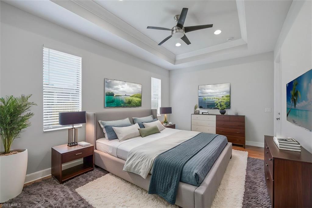 SAN CARLOS PARK - Residential