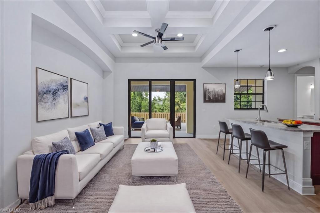 SAN CARLOS PARK - Residential