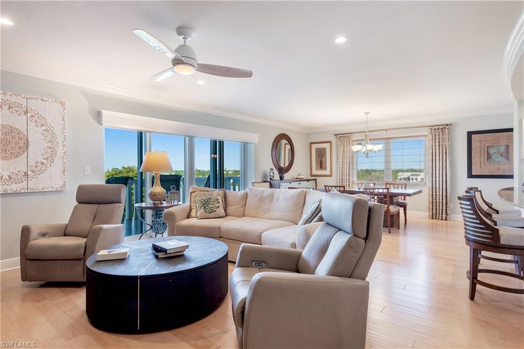BAY TERRACE - Residential