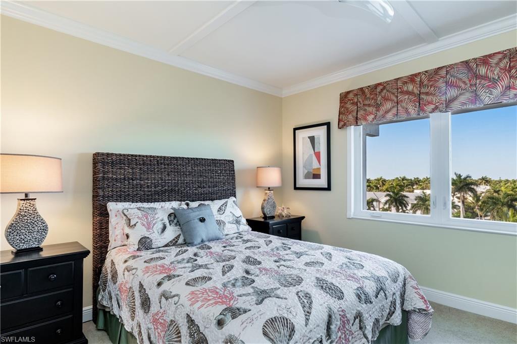 BAY TERRACE - Residential