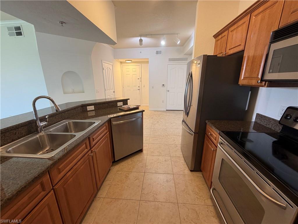 POSITANO PLACE - Residential Lease
