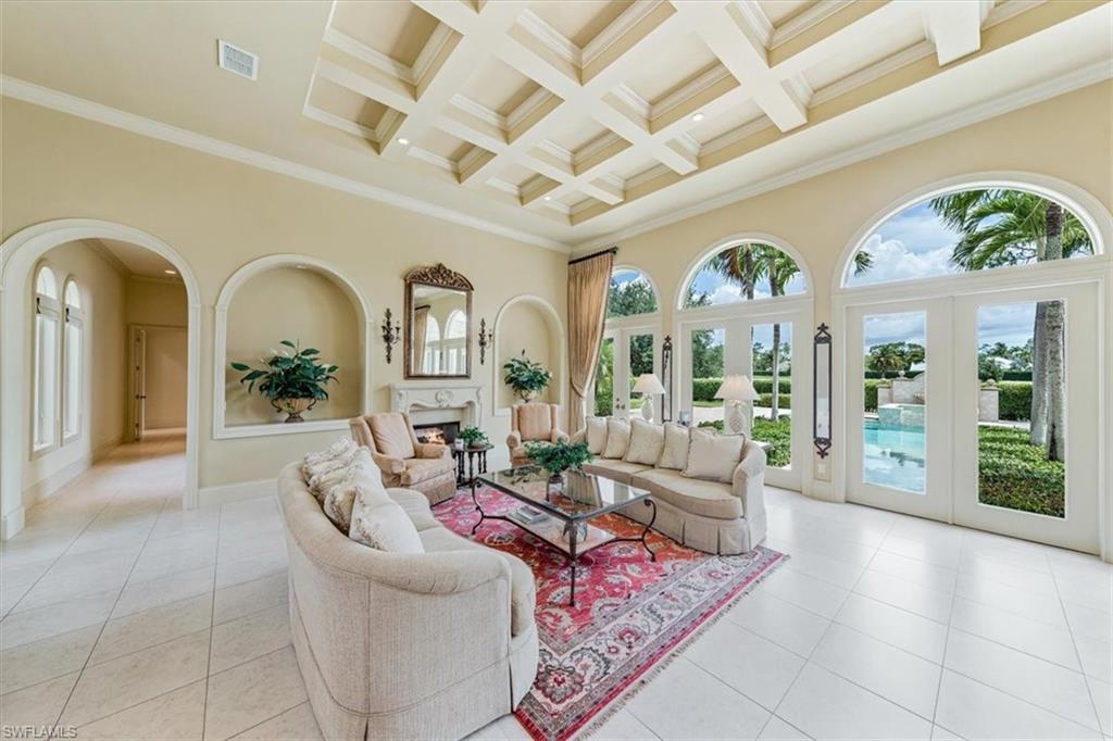 QUAIL WEST - Residential