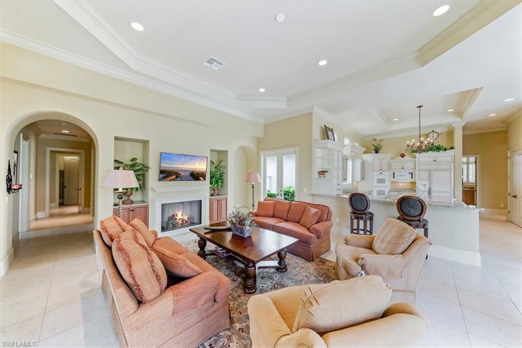 QUAIL WEST - Residential