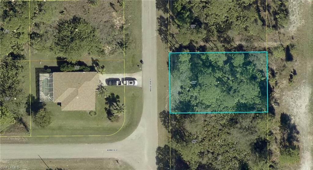 LEHIGH ACRES - Land