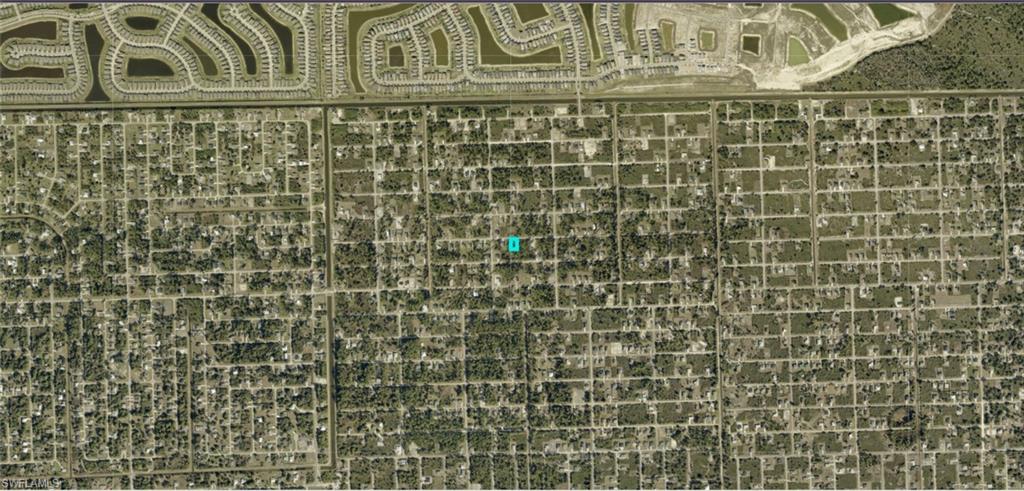 LEHIGH ACRES - Land