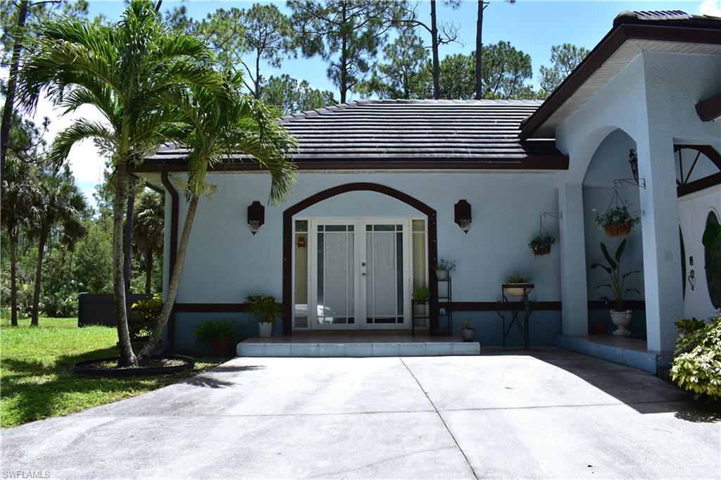 GOLDEN GATE ESTATES - Residential