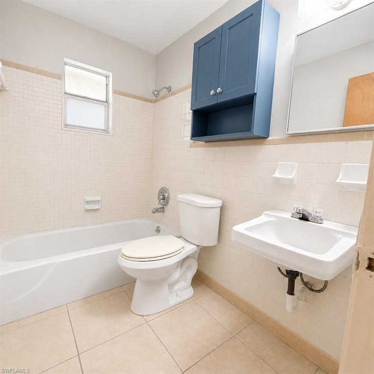FORT MYERS - Residential Lease