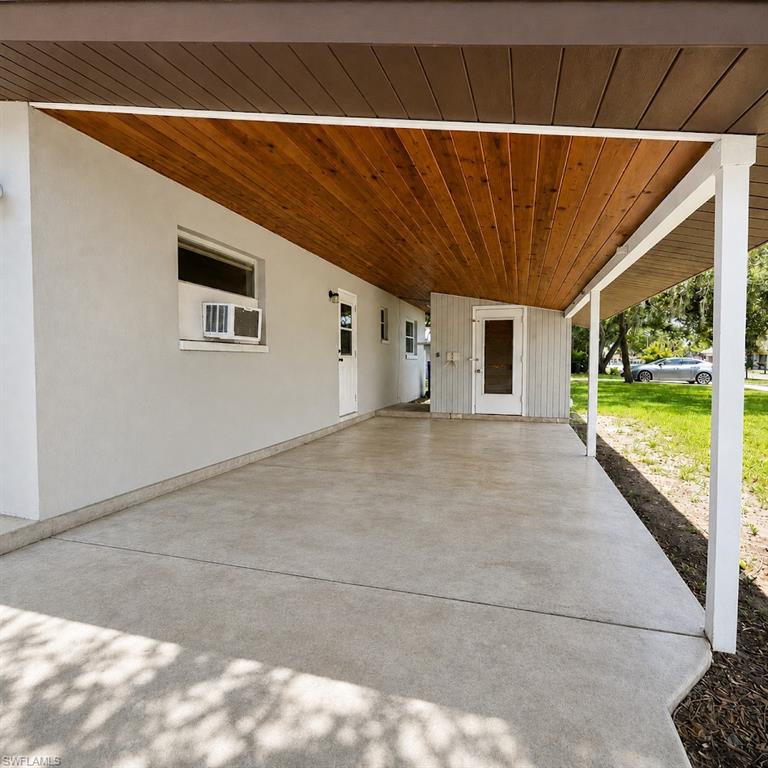 FORT MYERS - Residential Lease