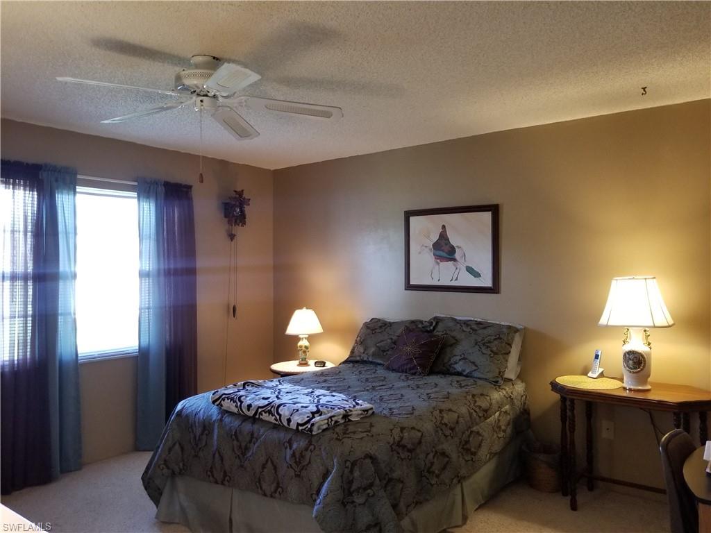FOXMOOR CONDO - Residential