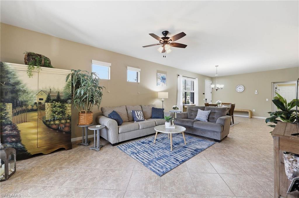 WINDING CYPRESS - Residential