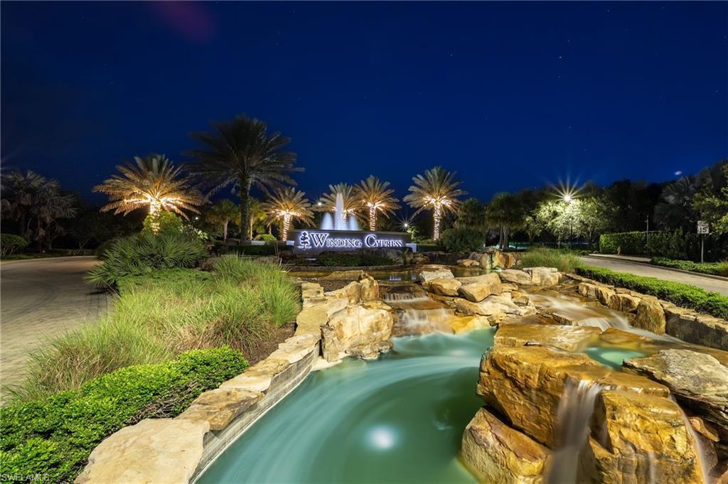 WINDING CYPRESS - Residential