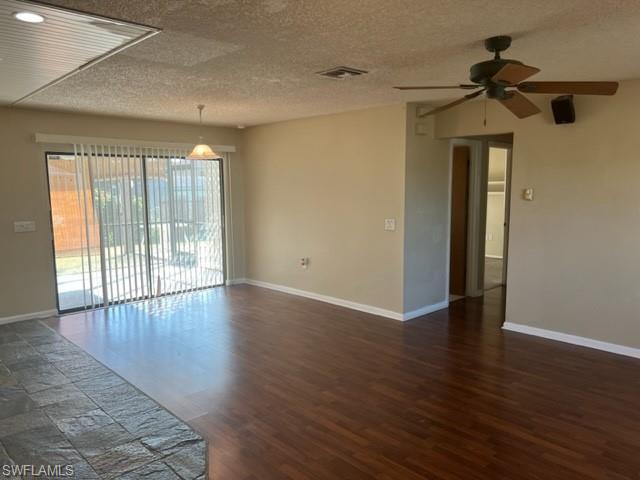 SAN CARLOS PARK - Residential Lease