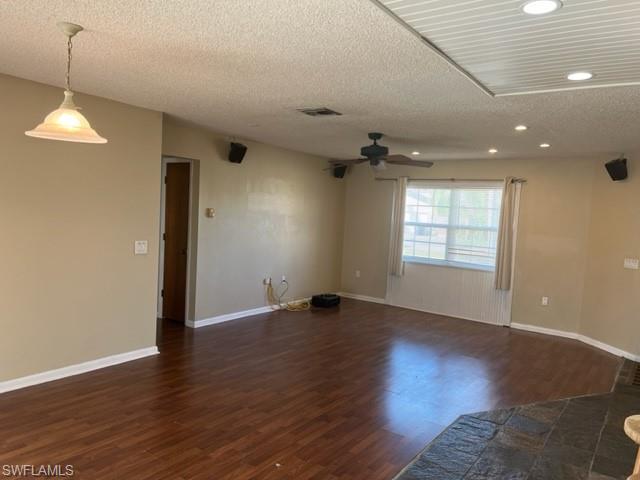 SAN CARLOS PARK - Residential Lease