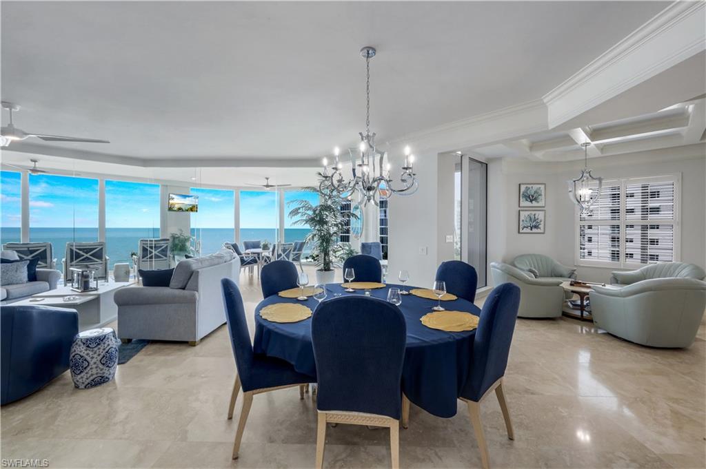 SEASONS AT NAPLES CAY - Residential