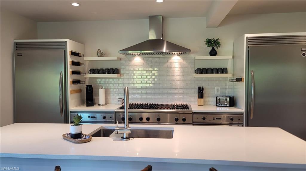 MARCO ISLAND - Residential
