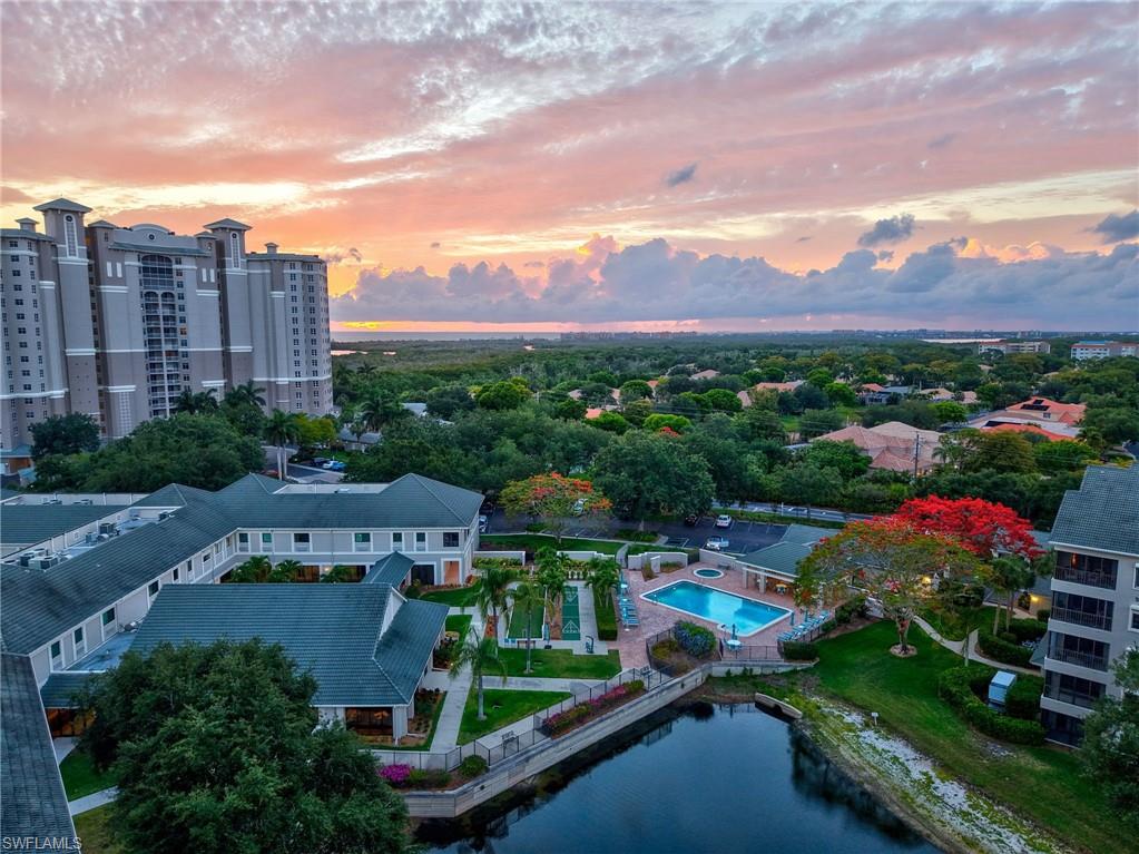 ARBOR TRACE - Residential