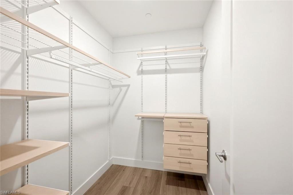 ASCENT AT METROPOLITAN NAPLES - Residential Lease