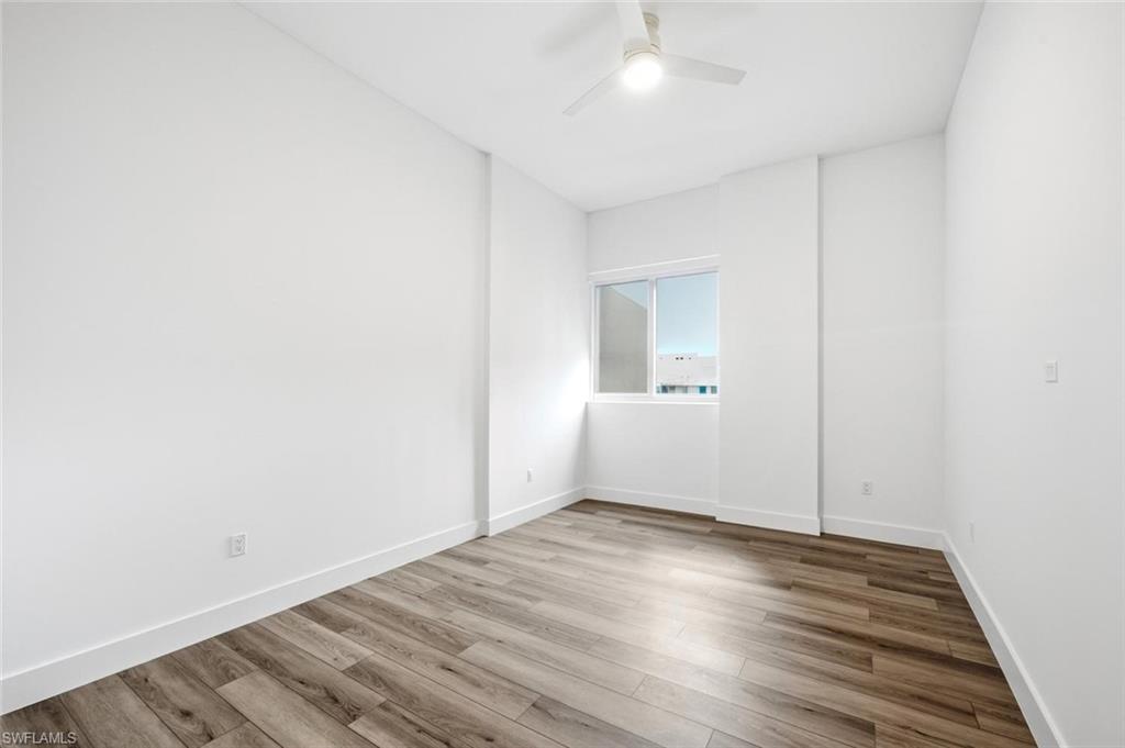 ASCENT AT METROPOLITAN NAPLES - Residential Lease