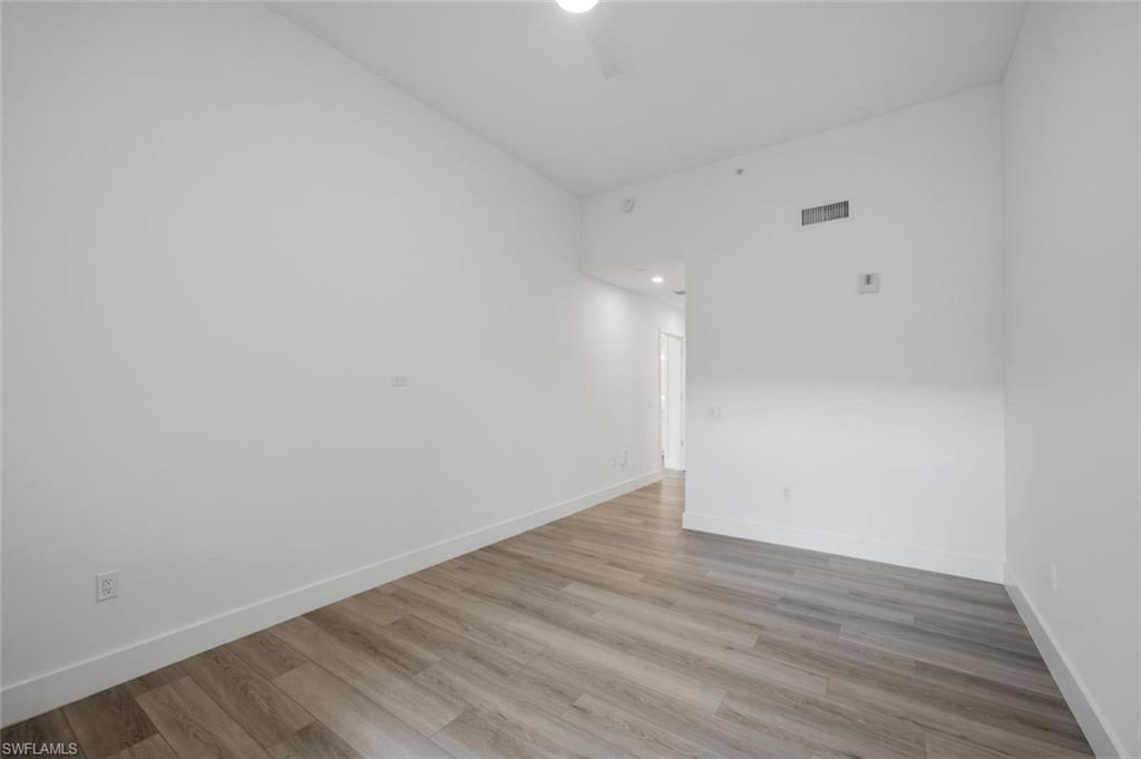 ASCENT AT METROPOLITAN NAPLES - Residential Lease