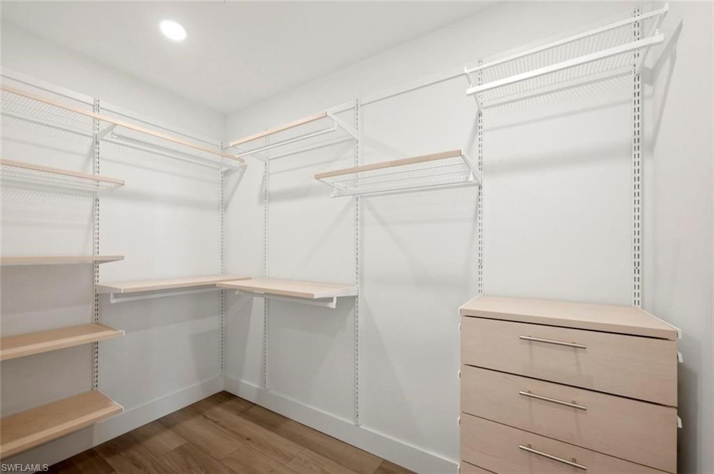 ASCENT AT METROPOLITAN NAPLES - Residential Lease