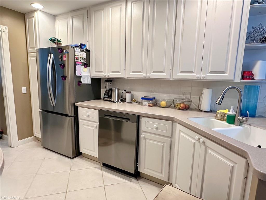 THE COVE - Residential Lease