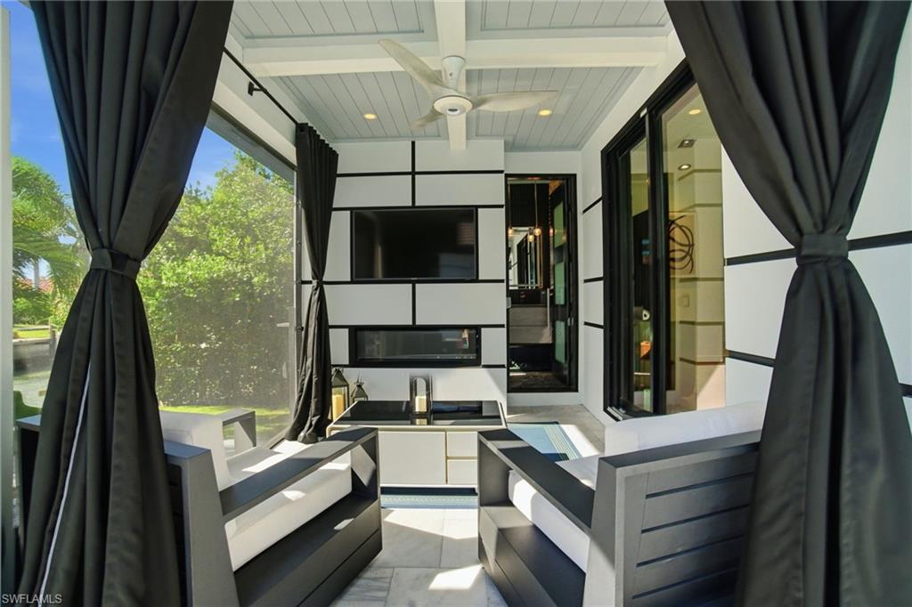 OYSTER BAY - Residential