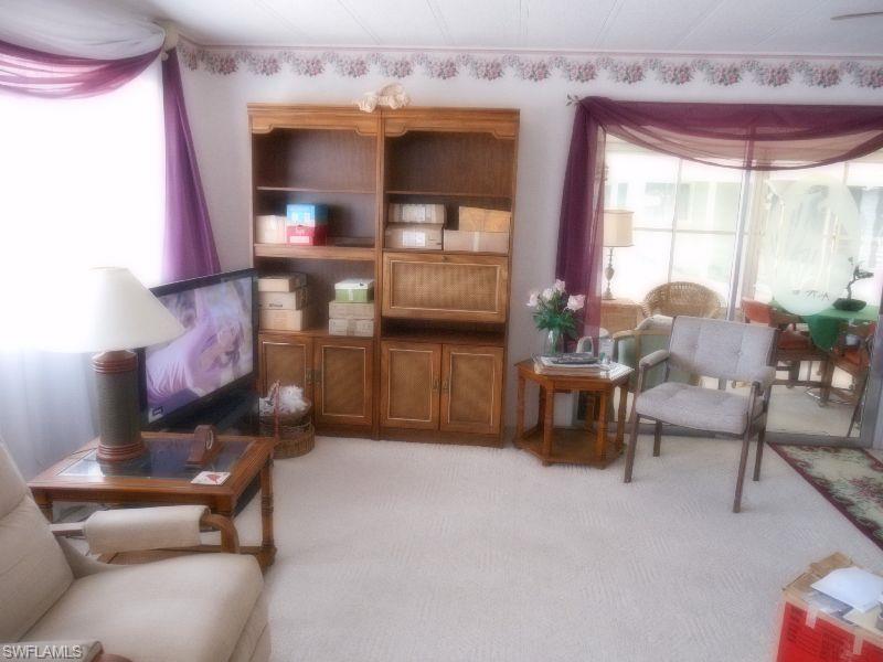 SIX LAKES COUNTRY CLUB - Residential