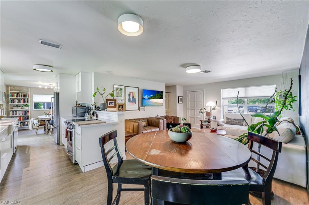 LAKEWOOD - Residential