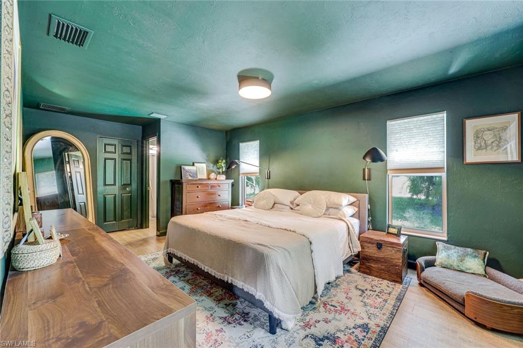 LAKEWOOD - Residential
