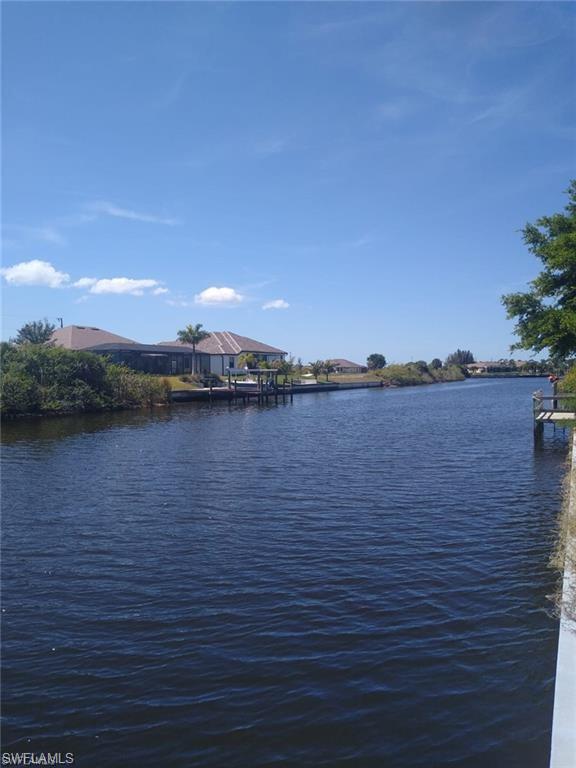 CAPE CORAL - Land
