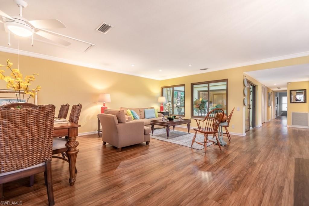 SEVEN LAKES - Residential